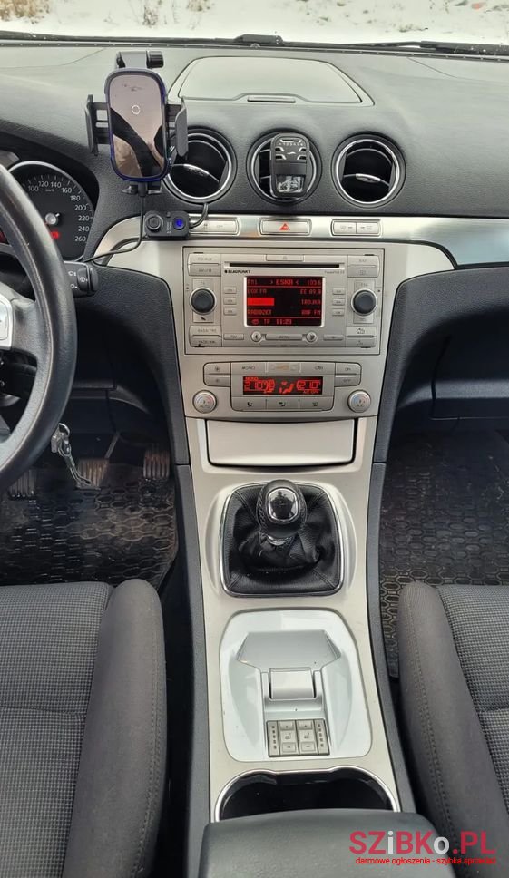 2007' Ford S-Max photo #4