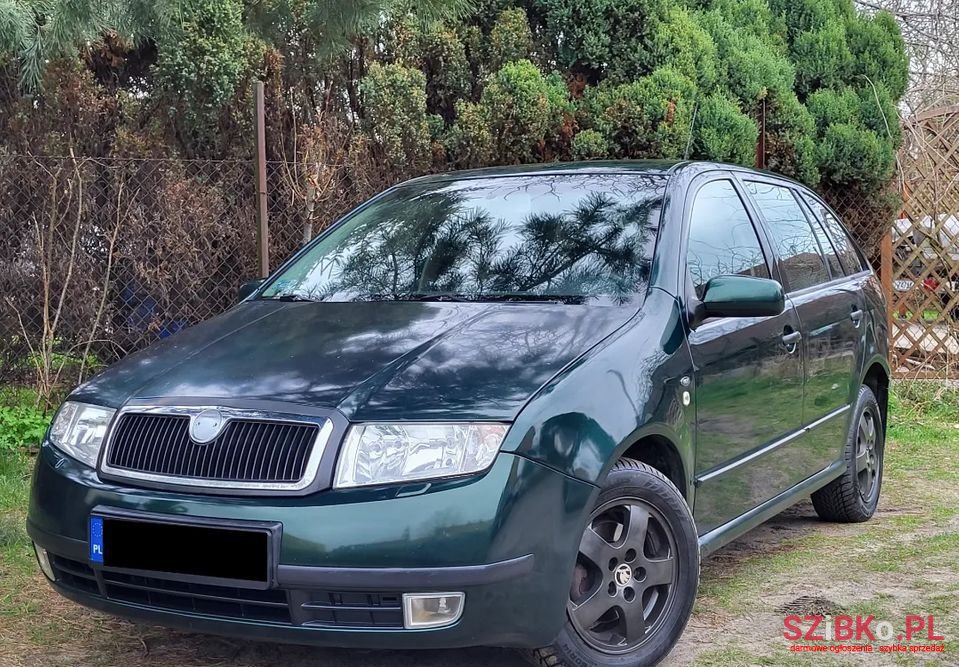 2003' Skoda Fabia photo #1