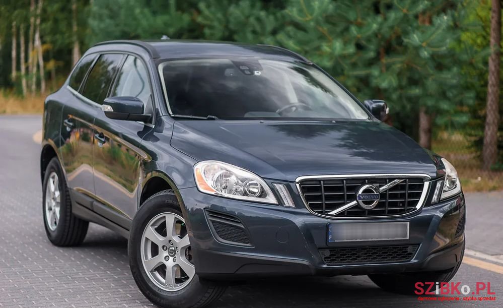 2010' Volvo Xc 60 D4 Kinetic photo #1