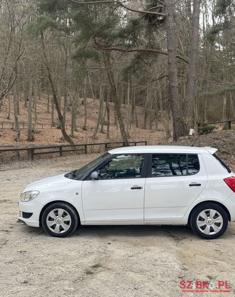 2014' Skoda Fabia 1.4 16V Active photo #5