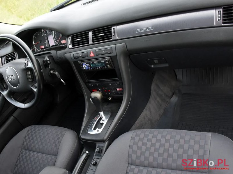 2003' Audi A6 Avant photo #6