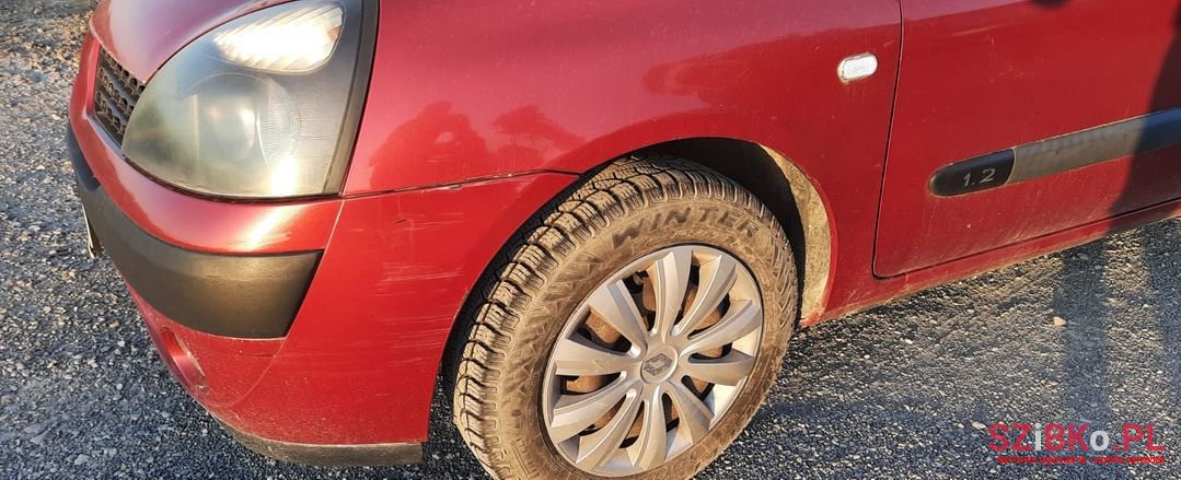 2003' Renault Clio photo #6