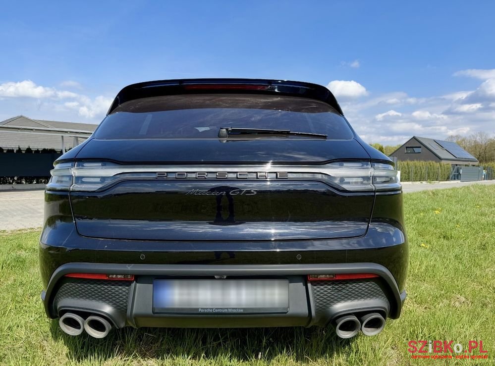 2024' Porsche Macan photo #5