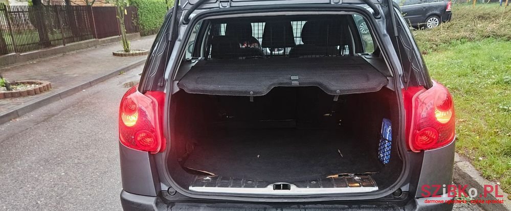 2011' Peugeot 207 Sw photo #6