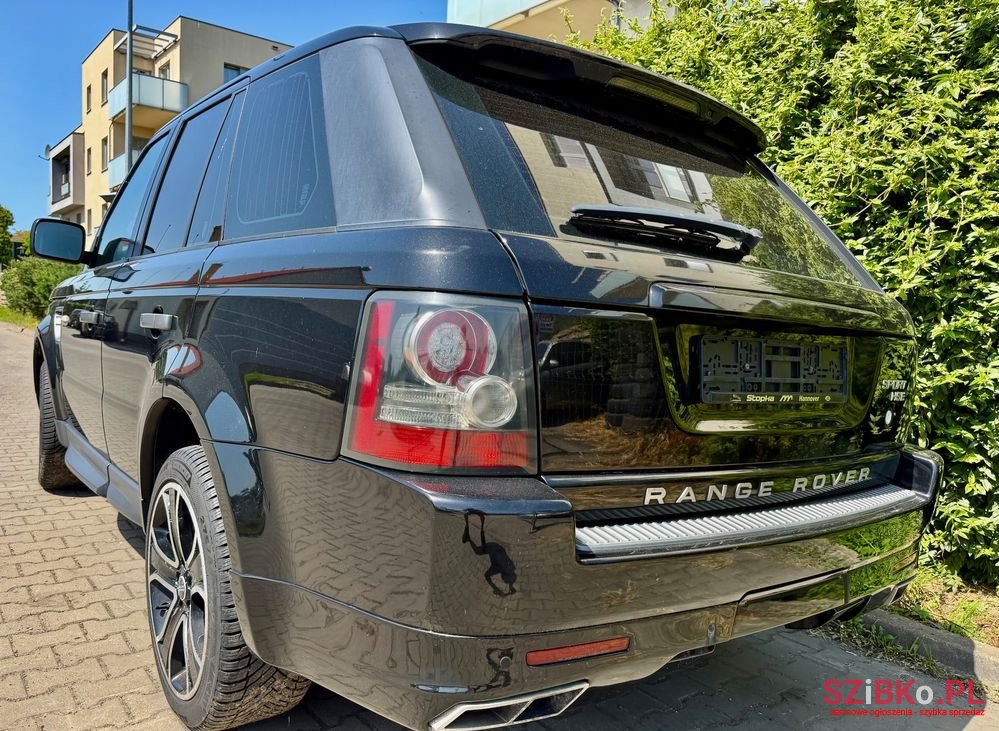 2011' Land Rover Range Rover Sport photo #3