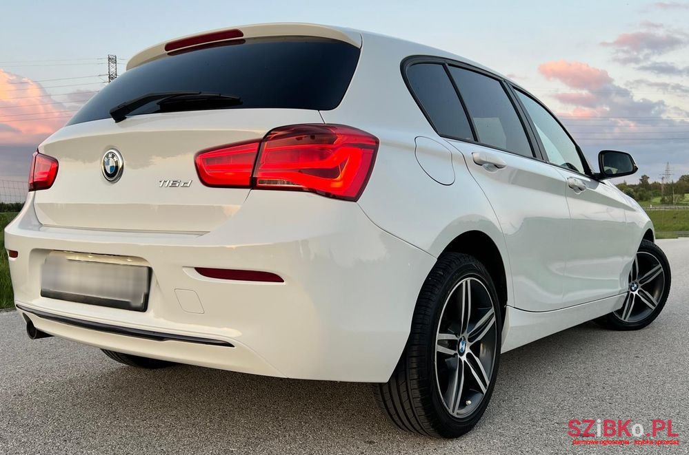 2016' BMW 1 Series photo #5