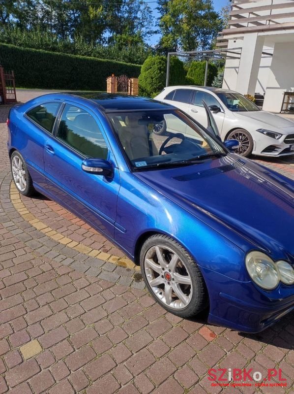 2003' Mercedes-Benz C-Class photo #1