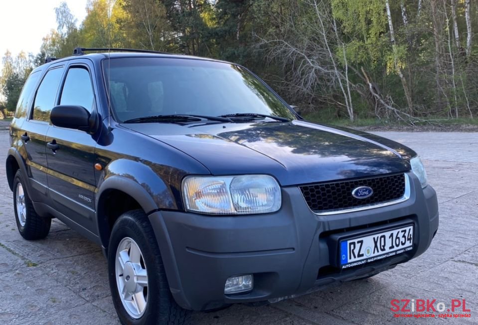 2003' Ford Maverick photo #2