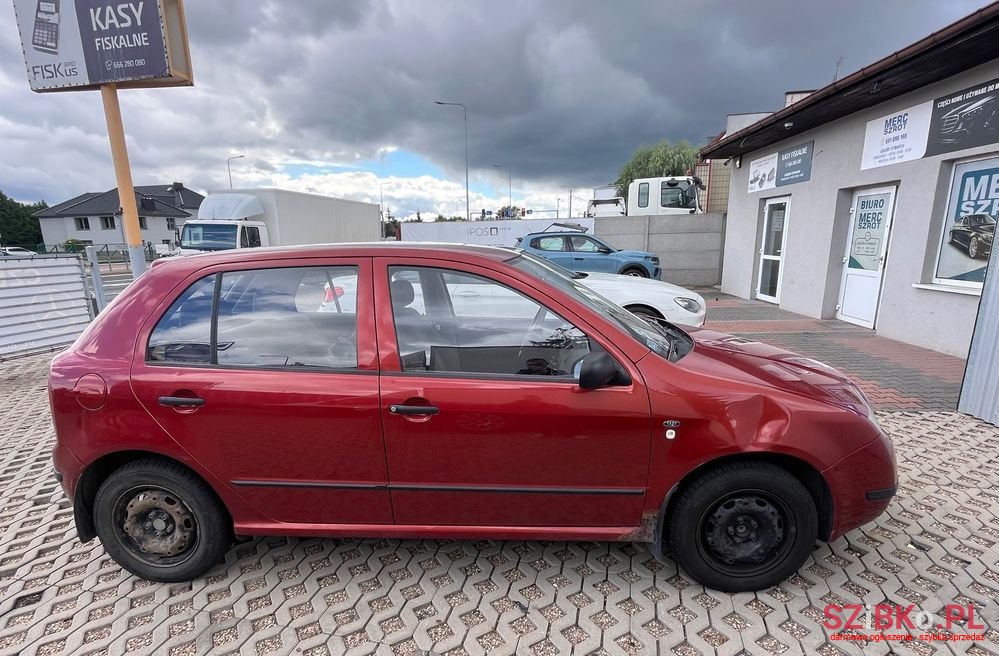 2001' Skoda Fabia 1.4 photo #3