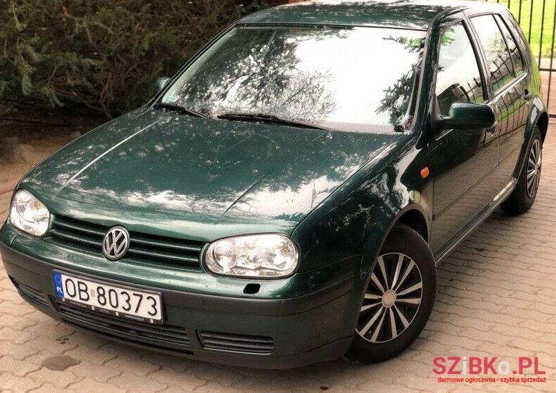 1999' Volkswagen Golf photo #1