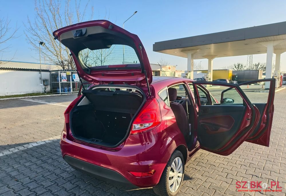 2009' Ford Fiesta 1.25 Trend photo #5