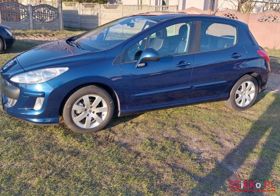 2009' Peugeot 308 photo #2