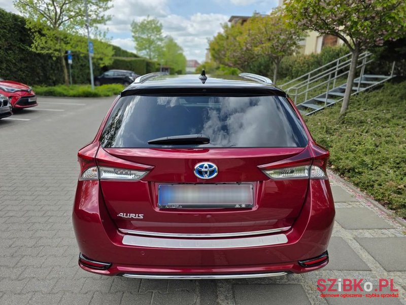 2018' Toyota Auris photo #6
