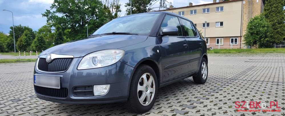 2008' Skoda Fabia 1.9 Tdi Comfort photo #1