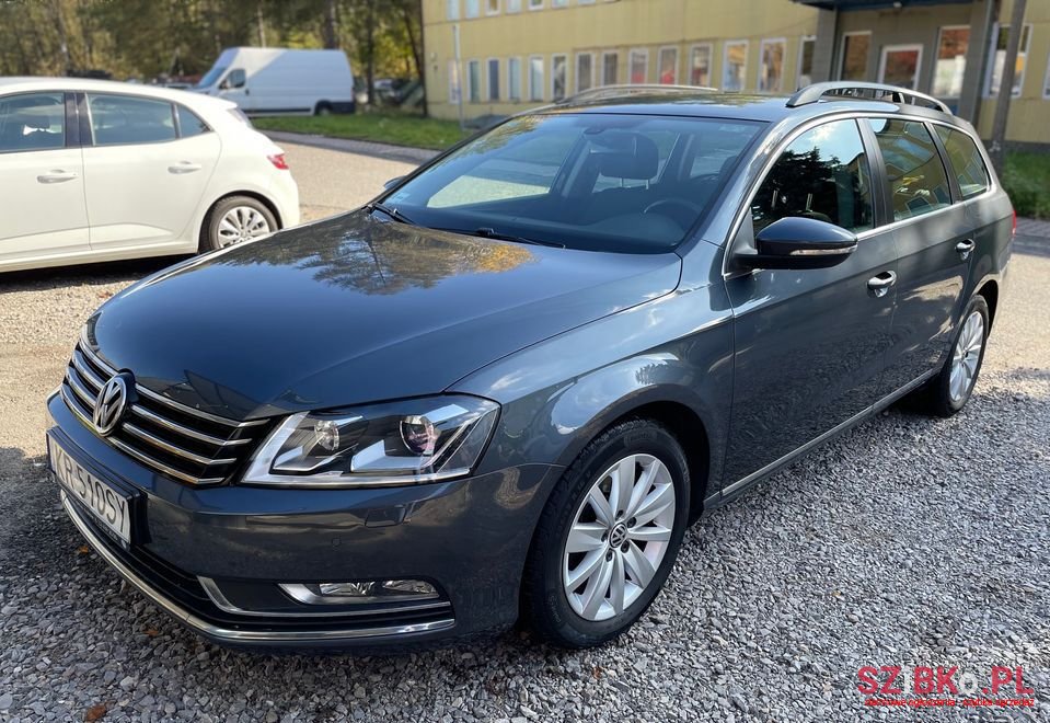 2012' Volkswagen Passat photo #2