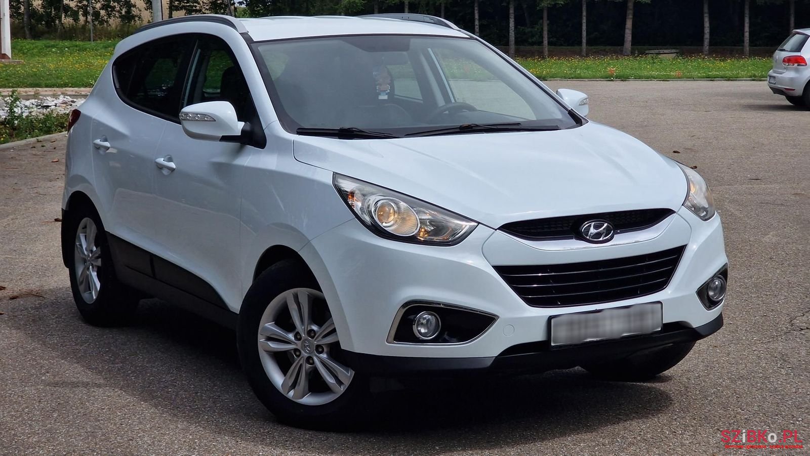 2011' Hyundai ix35 photo #1