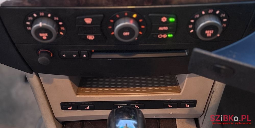 2003' BMW 5 Series photo #6