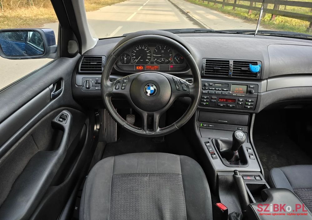 2004' BMW 3 Series 318I Edition Sport photo #5