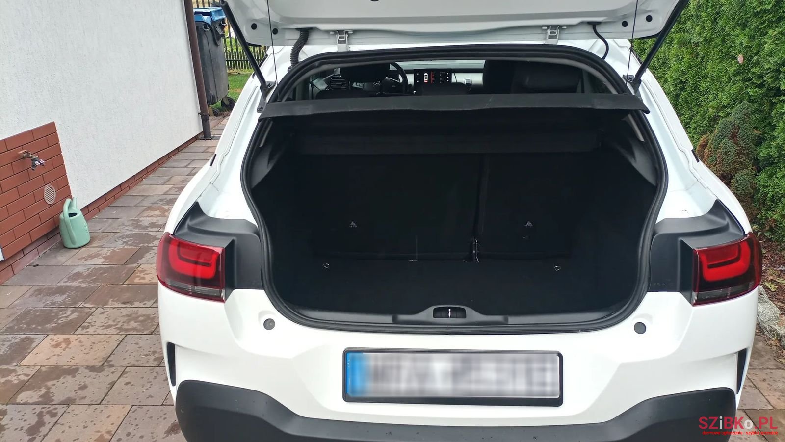 2018' Citroen C4 Cactus photo #6