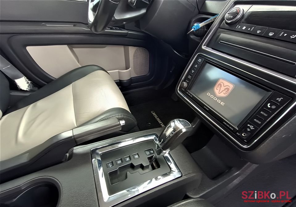 2008' Dodge Journey photo #3