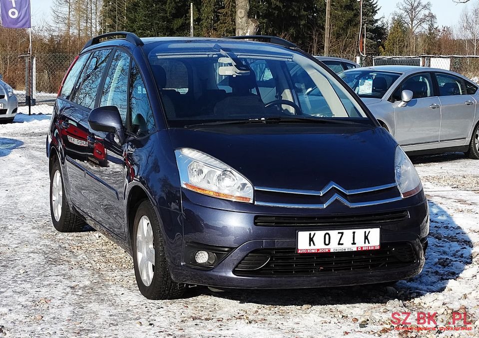 2009' Citroen C4 Grand Picasso photo #3