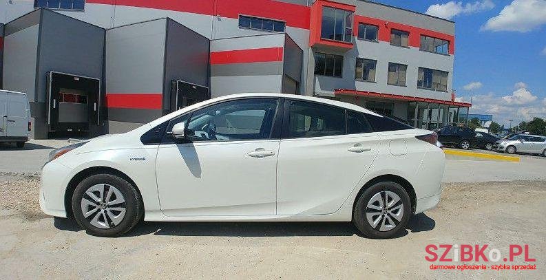 2016' Toyota Prius photo #1