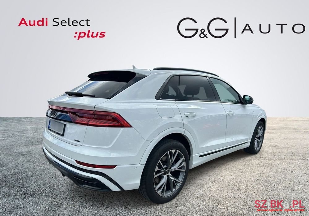 2021' Audi Q8 photo #5