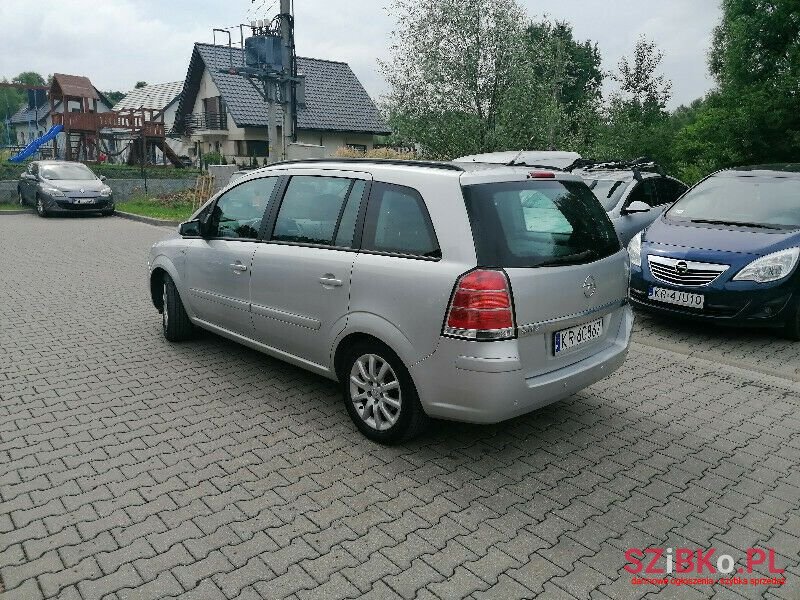 2009' Opel Zafira photo #5