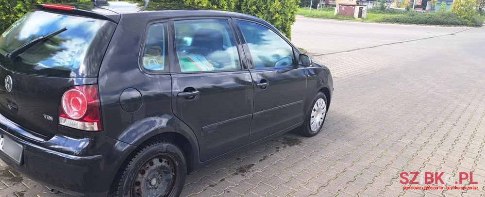 2008' Volkswagen Polo photo #2