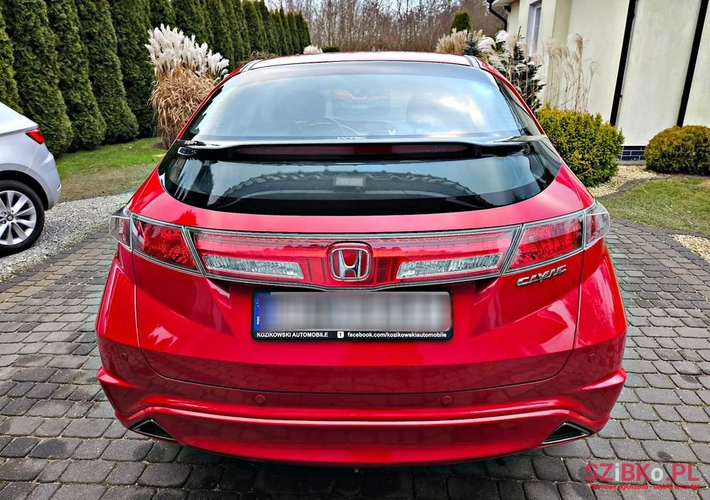 2010' Honda Civic 1.8I-Vtec Sport photo #6