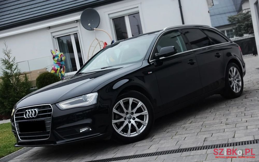 2014' Audi A4 photo #2