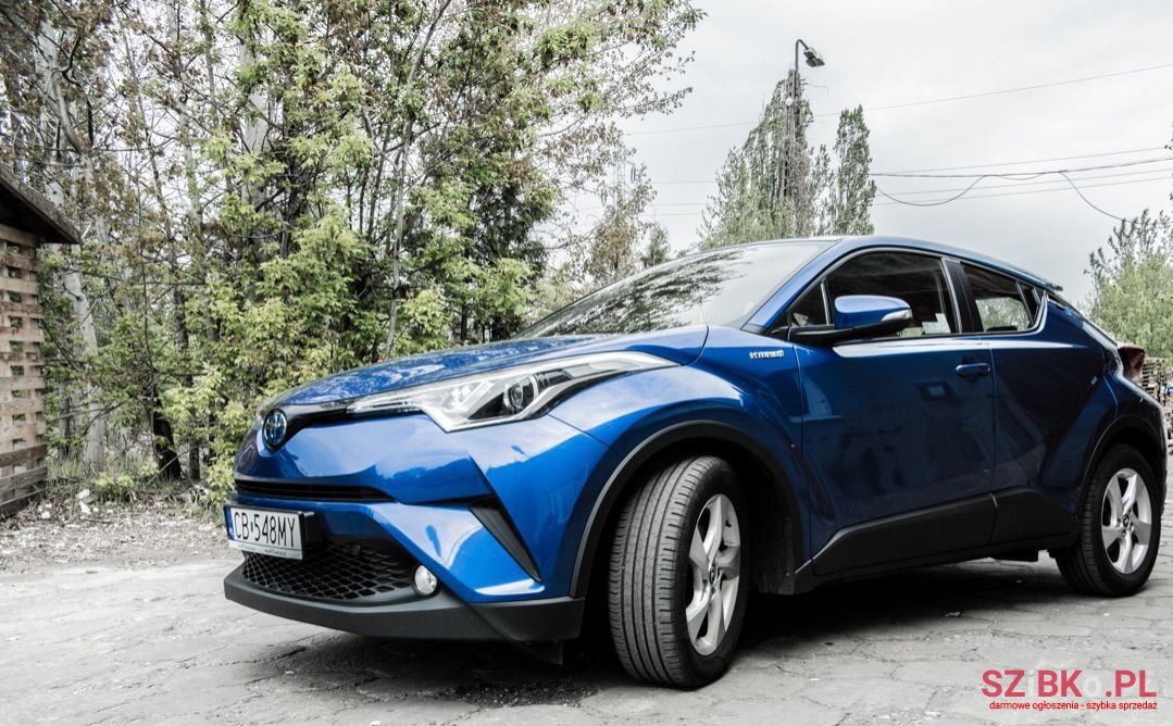 2019' Toyota C-Hr photo #1