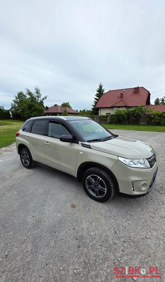 2015' Suzuki Vitara photo #5