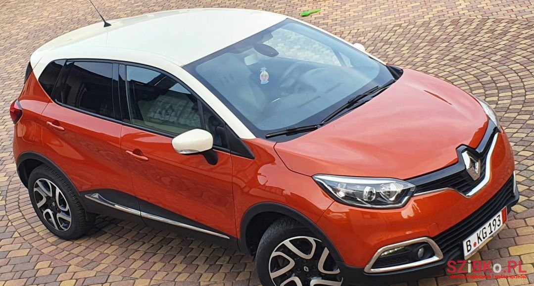 2016' Renault Captur photo #1