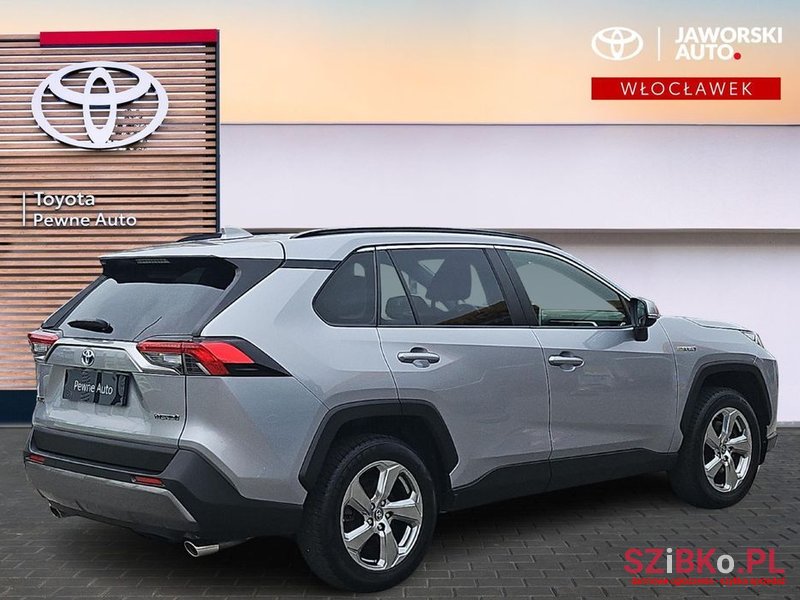 2021' Toyota RAV4 photo #5