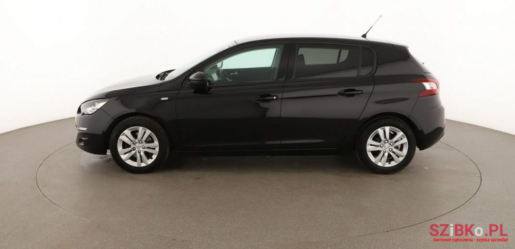 2016' Peugeot 308 photo #2