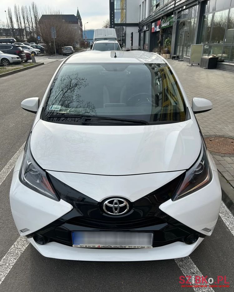 2016' Toyota Aygo photo #4