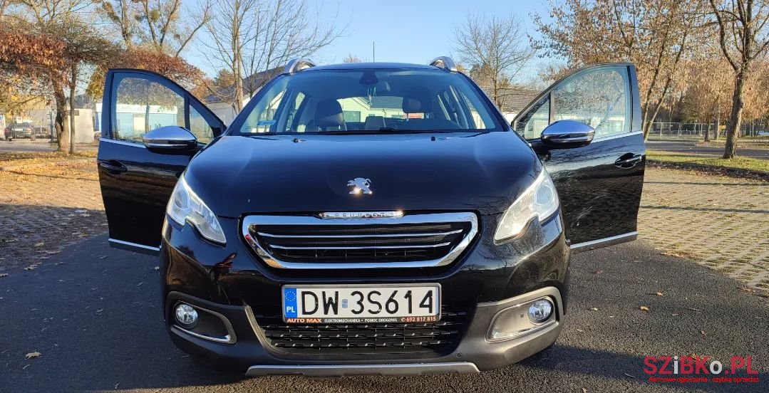 2014' Peugeot 2008 photo #3