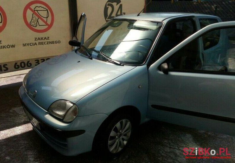 2002' Fiat Seicento photo #1