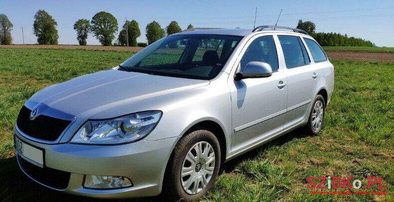2009' Skoda Octavia photo #1