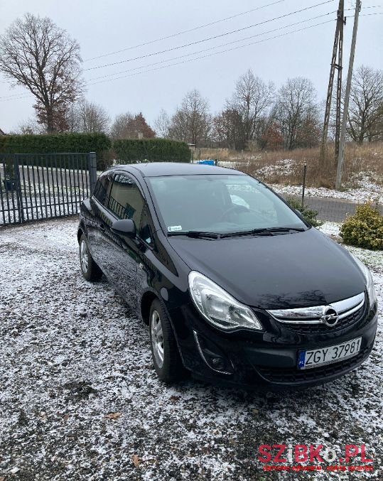 2011' Opel Corsa photo #1