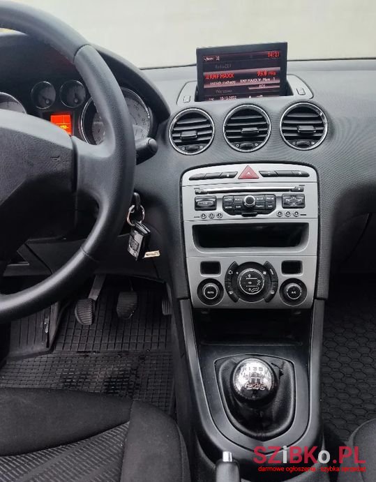 2010' Peugeot 308 photo #5