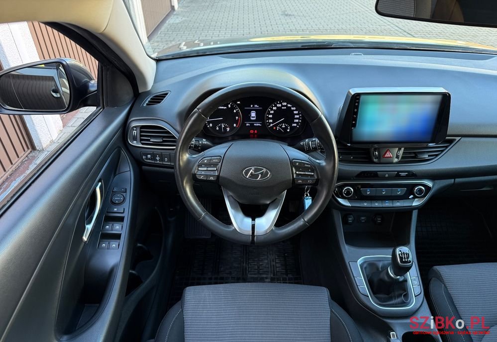 2022' Hyundai i30 1.5 Dpi Classic + photo #5