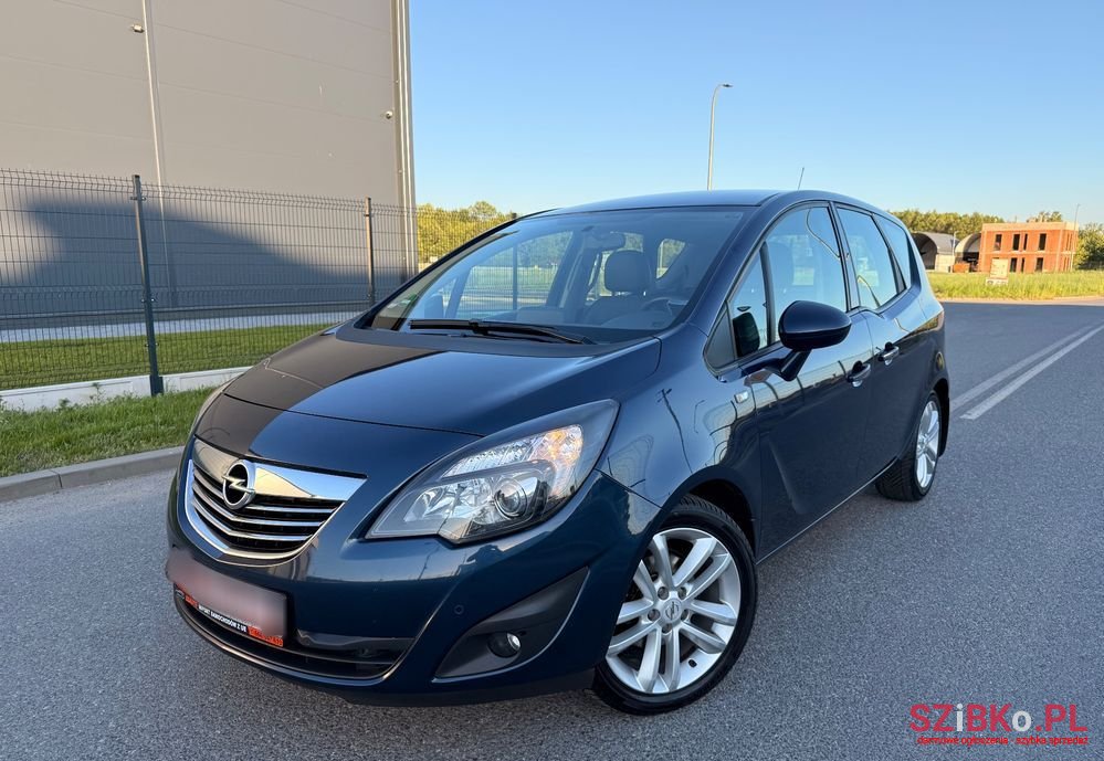 2011' Opel Meriva 1.4 T Cosmo photo #1