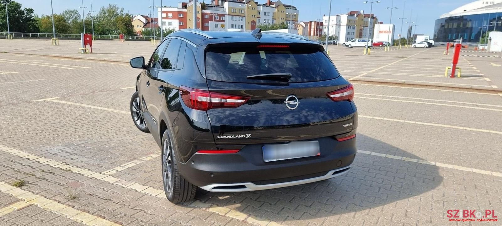 2018' Opel Grandland X photo #2