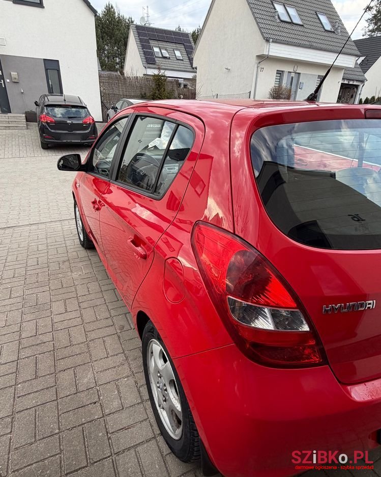 2010' Hyundai i20 1.2 Comfort photo #5