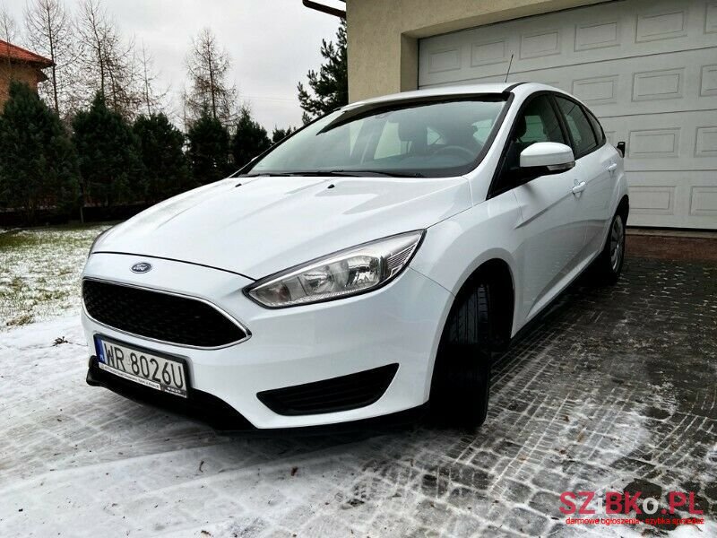 2016' Ford Focus photo #4