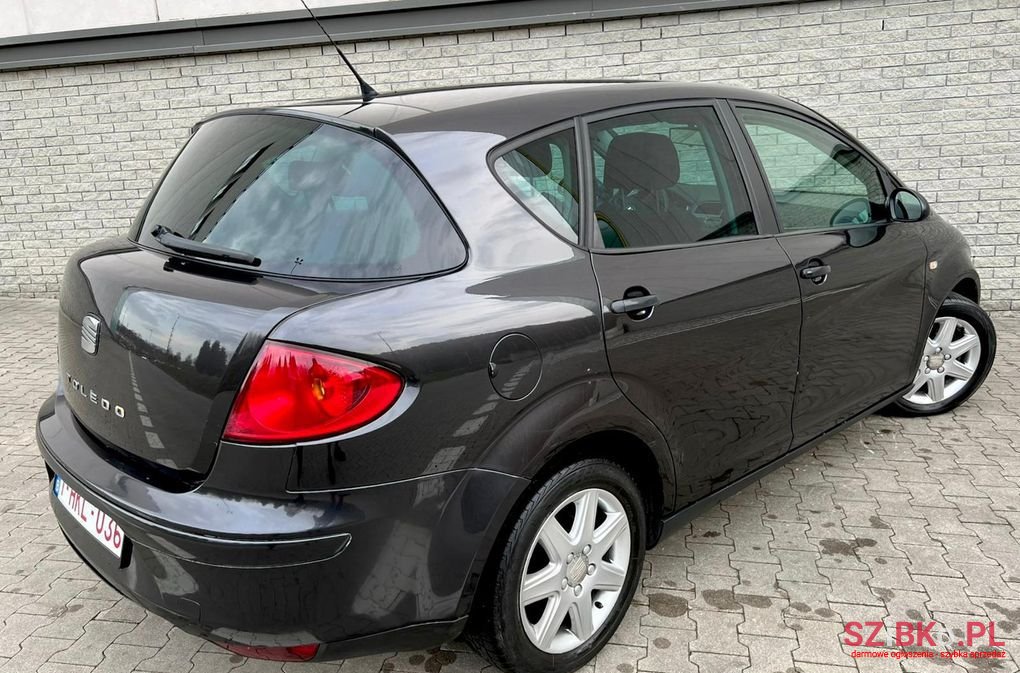 2006' SEAT Toledo photo #6