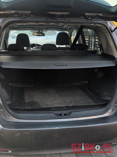 2009' Toyota Verso photo #6
