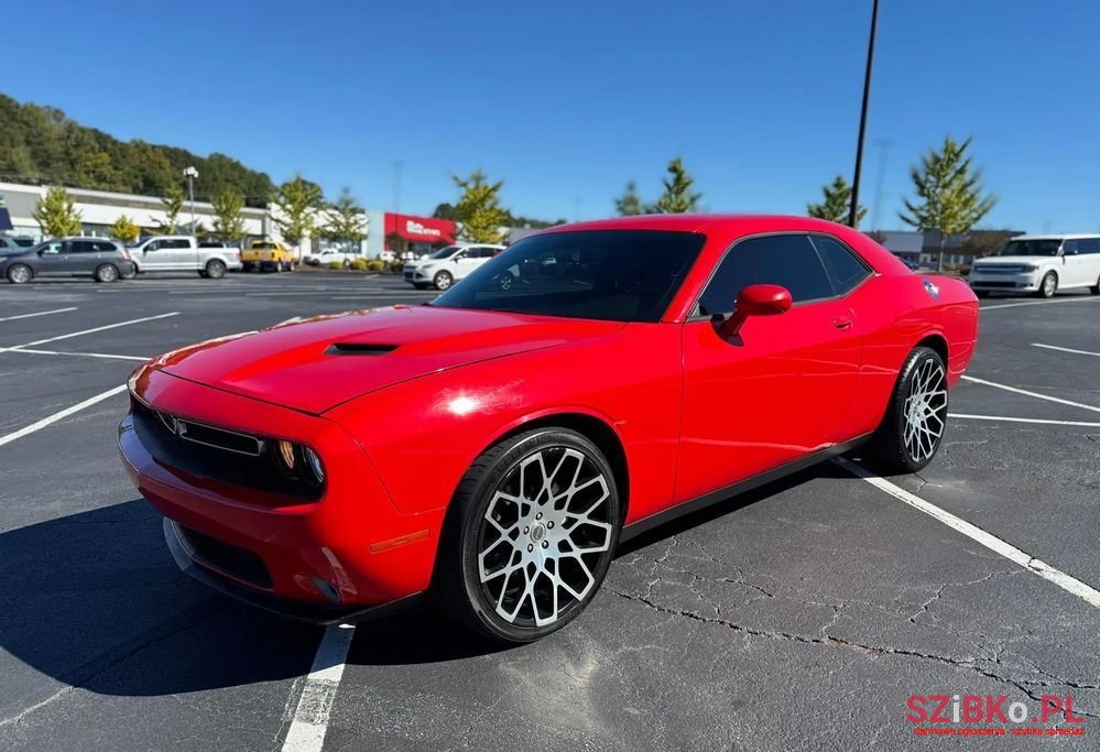 2015' Dodge Challenger photo #1